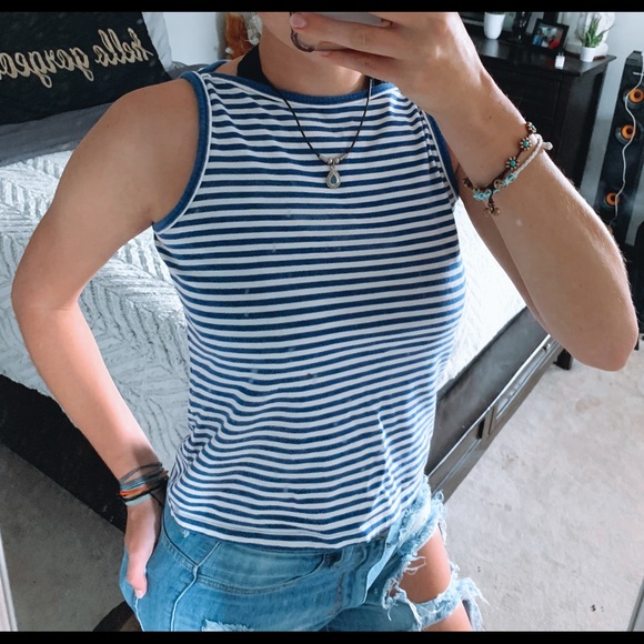 Tank top - Picture 1 of 1